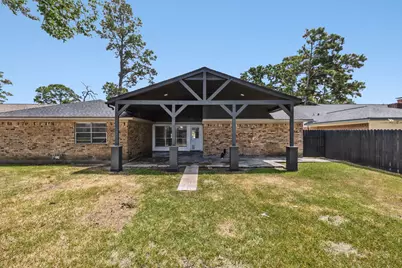 3700 Kingsway Drive, Baytown, TX 77521 - Photo 26