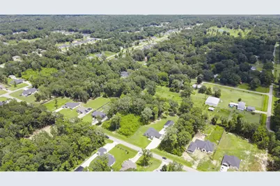 151 County Road 6606, Dayton, TX 77535 - Photo 6