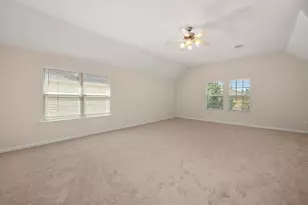 3211 London Ln, Missouri City, TX 77459 - Photo 6