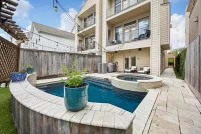 4414 Floyd Street, Houston, TX 77007 - Photo 1