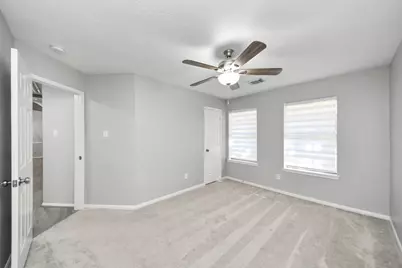 2127 Grovewood Park, Conroe, TX 77385 - Photo 14