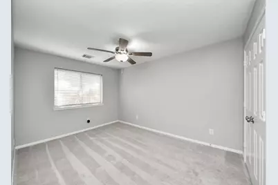2127 Grovewood Park, Conroe, TX 77385 - Photo 16