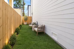 615 Wendel St, Houston, TX 77009 - Photo 26