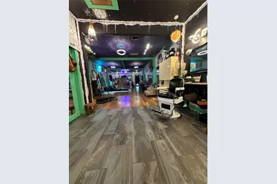 304 Lockwood Drive, Houston, TX 77011 - Photo 18