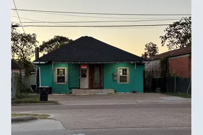 304 Lockwood Drive, Houston, TX 77011 - Photo 4