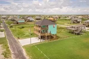 1129 Blue Water Dr, Crystal Beach, TX 77650 - Photo 38