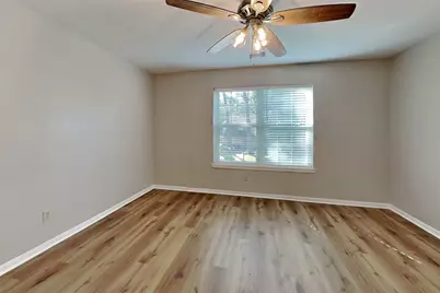 6626 Gentle Bend Drive, Houston, TX 77069 - Photo 12
