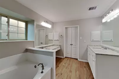 6626 Gentle Bend Drive, Houston, TX 77069 - Photo 8
