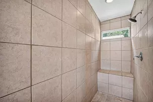 7002 Leader St, Houston, TX 77074 - Photo 40