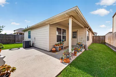 9238 Clearwood Landing Boulevard, Houston, TX 77075 - Photo 24