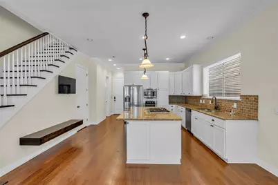 1423 Colorado Street, Houston, TX 77007 - Photo 4