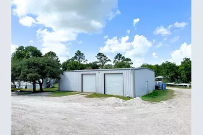 2052 County Road 540, Alvin, TX 77511 - Photo 14
