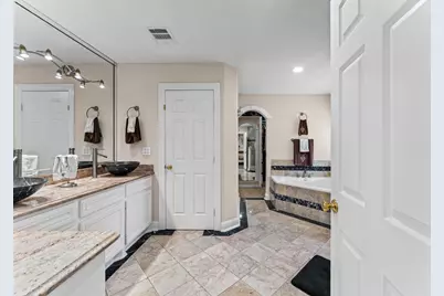 6015 Pebble Beach Drive, Houston, TX 77069 - Photo 20