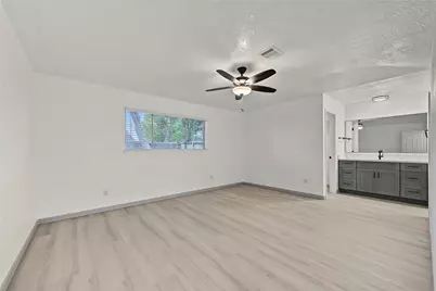9912 Blue Bird Street, La Porte, TX 77571 - Photo 20