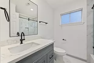 9912 Blue Bird St, La Porte, TX 77571 - Photo 32