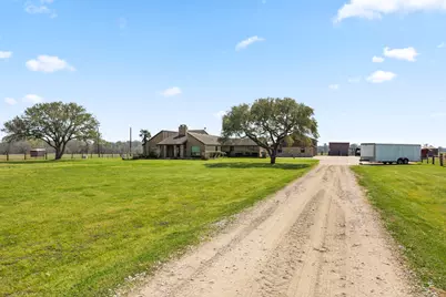 14793 County Road 272, East Bernard, TX 77435 - Photo 4