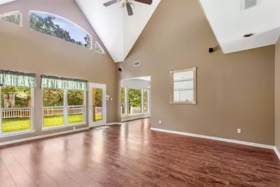 123 Burwell Road Road, Highlands, TX 77562 - Photo 10