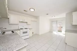 9203 Towerstone Dr, Spring, TX 77379 - Photo 10