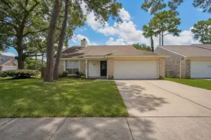 9203 Towerstone Dr, Spring, TX 77379 - Photo 8