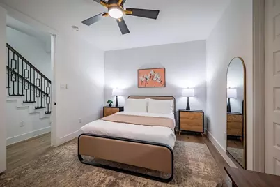 1305 E 27th Street #B, Houston, TX 77009 - Photo 12