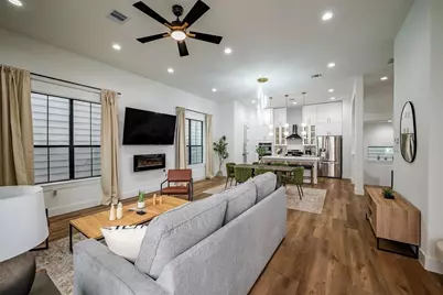 1305 E 27th Street #B, Houston, TX 77009 - Photo 10