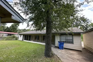 537 Tree Harbor Dr, Onalaska, TX 77360 - Photo 2