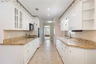 2436 S State Hwy 71, El Campo, TX 77437 - Photo 8