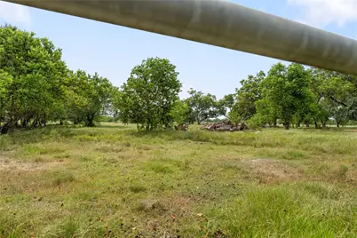 2436 S State Highway 71, El Campo, TX 77437 - Photo 34
