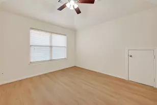 14447 Kingston Cove Ln, Houston, TX 77077 - Photo 44