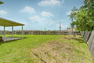 7102 Calix Ln, Houston, TX 77083 - Photo 8