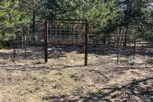 1873 Co Rd 136A, Hallettsville, TX 77964 - Photo 32