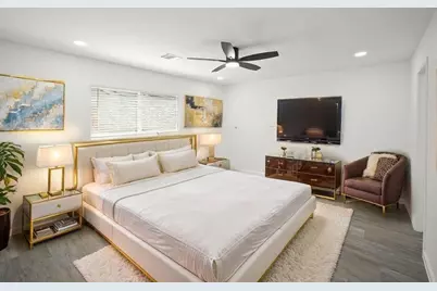 5943 Greenmont Drive, Houston, TX 77092 - Photo 16