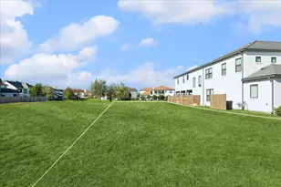 2322 Camden Creek Ln, Houston, TX 77077 - Photo 10