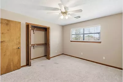 5922 Redfish Run, Baytown, TX 77523 - Photo 32