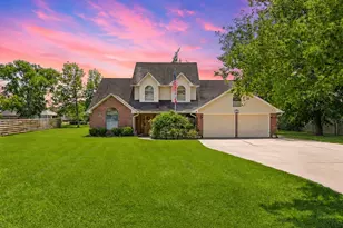 5922 Red Fish Run, Baytown, TX 77523 - Photo 1