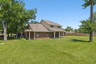5922 Red Fish Run, Baytown, TX 77523 - Photo 6