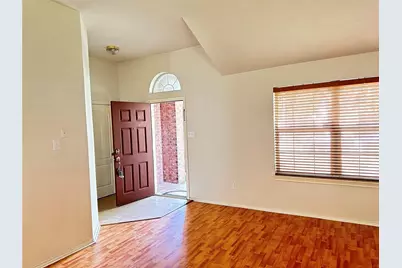 4527 Estate Dr Drive, Baytown, TX 77521 - Photo 10