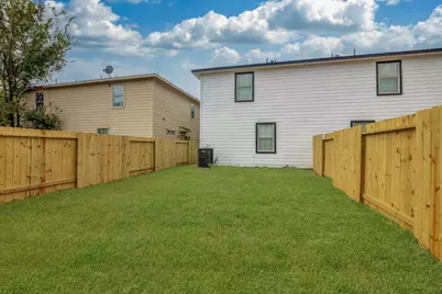 6933 Liverpool Street, Houston, TX 77021 - Photo 48