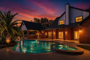 310 County Rd 47, Angleton, TX 77515 - Photo 16