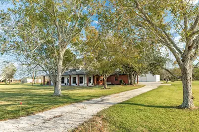 310 County Road 47, Angleton, TX 77515 - Photo 10