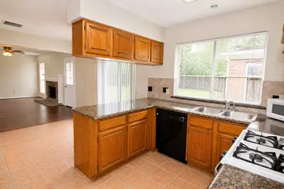 3331 Oak Branch Lane, Sugar Land, TX 77479 - Photo 4