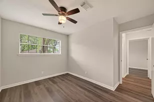 4714 39th St E, Dickinson, TX 77539 - Photo 24