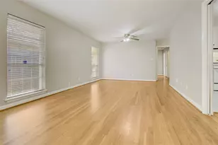 4314 Benning Dr, Houston, TX 77035 - Photo 8