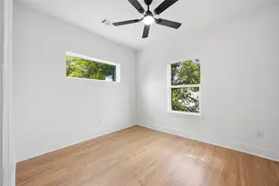 4562 Teton St, Houston, TX 77051 - Photo 22
