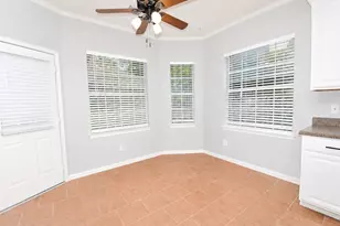 7207 Emerald Glen Dr, Sugar Land, TX 77479 - Photo 4