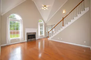 7207 Emerald Glen Dr, Sugar Land, TX 77479 - Photo 2