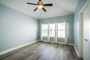 3702 Omeara Dr, Houston, TX 77025 - Photo 12