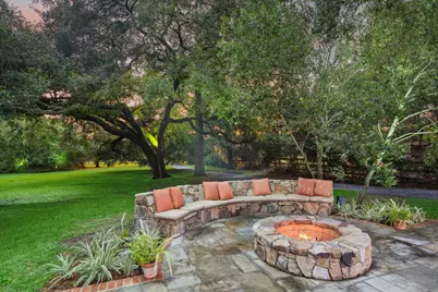 3 E Rivercrest Drive, Houston, TX 77042 - Photo 46