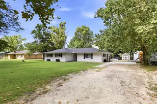 508 Bobcat Ln Ln, Daisetta, TX 77533 - Photo 2