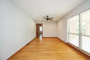 1018 W 31st St, Houston, TX 77018 - Photo 6